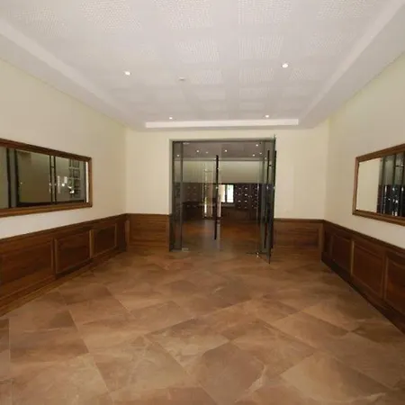 2p Central, Terrasse, Parking, Piscine - - Fr-1-196-363 Apartman